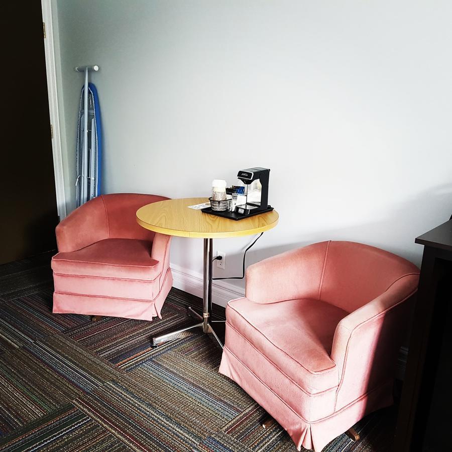 Seaport Inn Port Union Luaran gambar