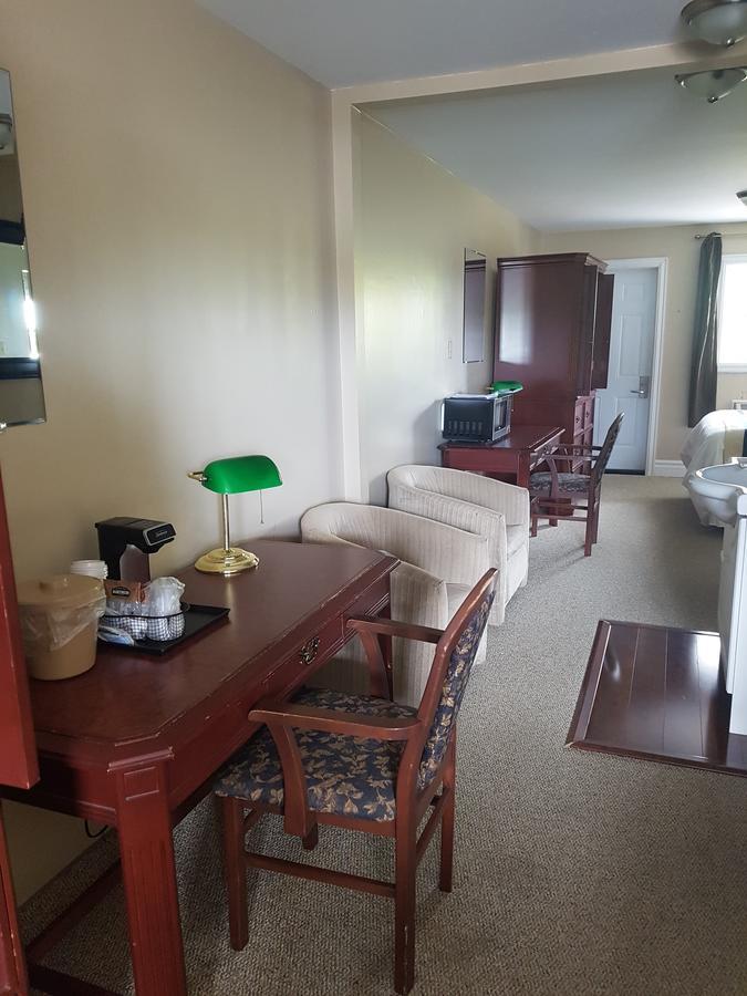 Seaport Inn Port Union Luaran gambar